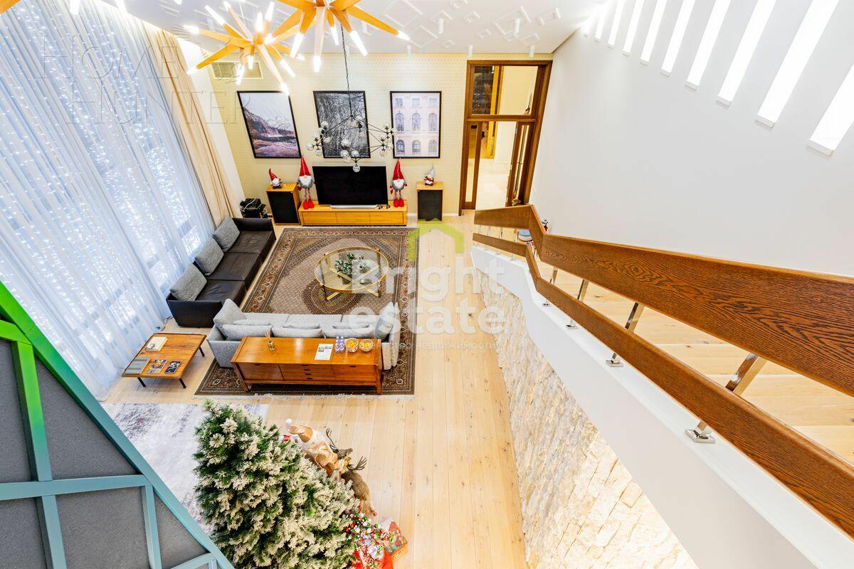 2-этажный коттедж 2 534 м² с отделкой