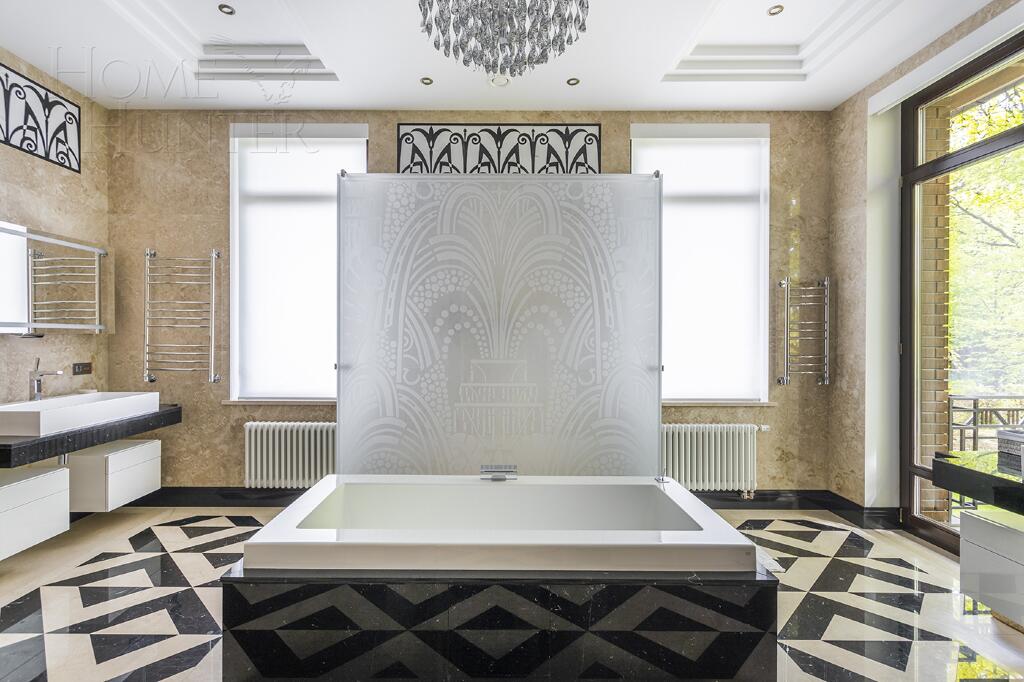 2-этажный коттедж 1 000 м² с отделкой