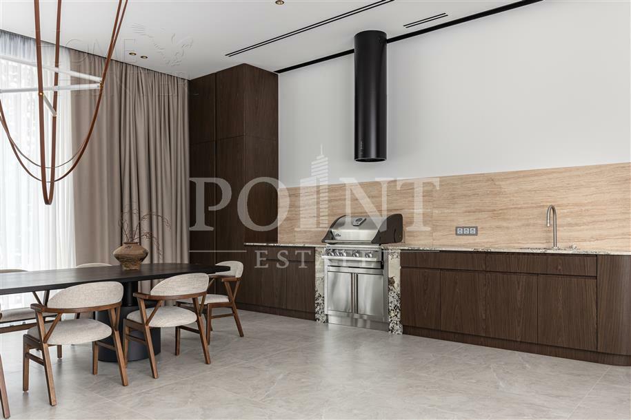 2-этажный коттедж 1 066 м² с отделкой