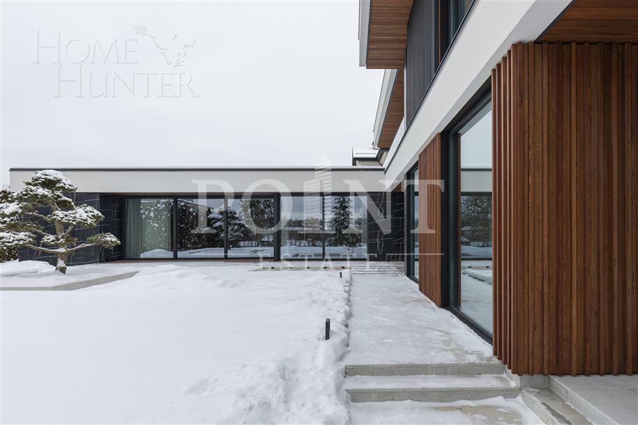 2-этажный коттедж 1 066 м² с отделкой