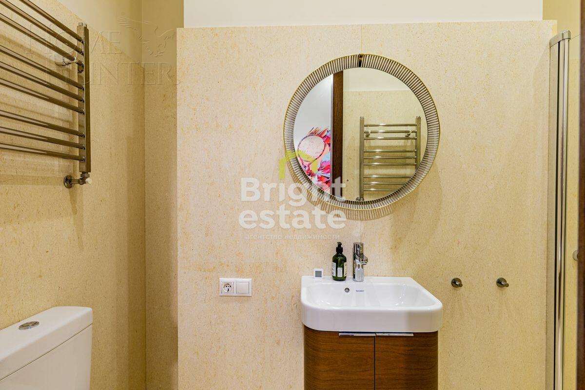 2-этажный коттедж 2 534 м² с отделкой