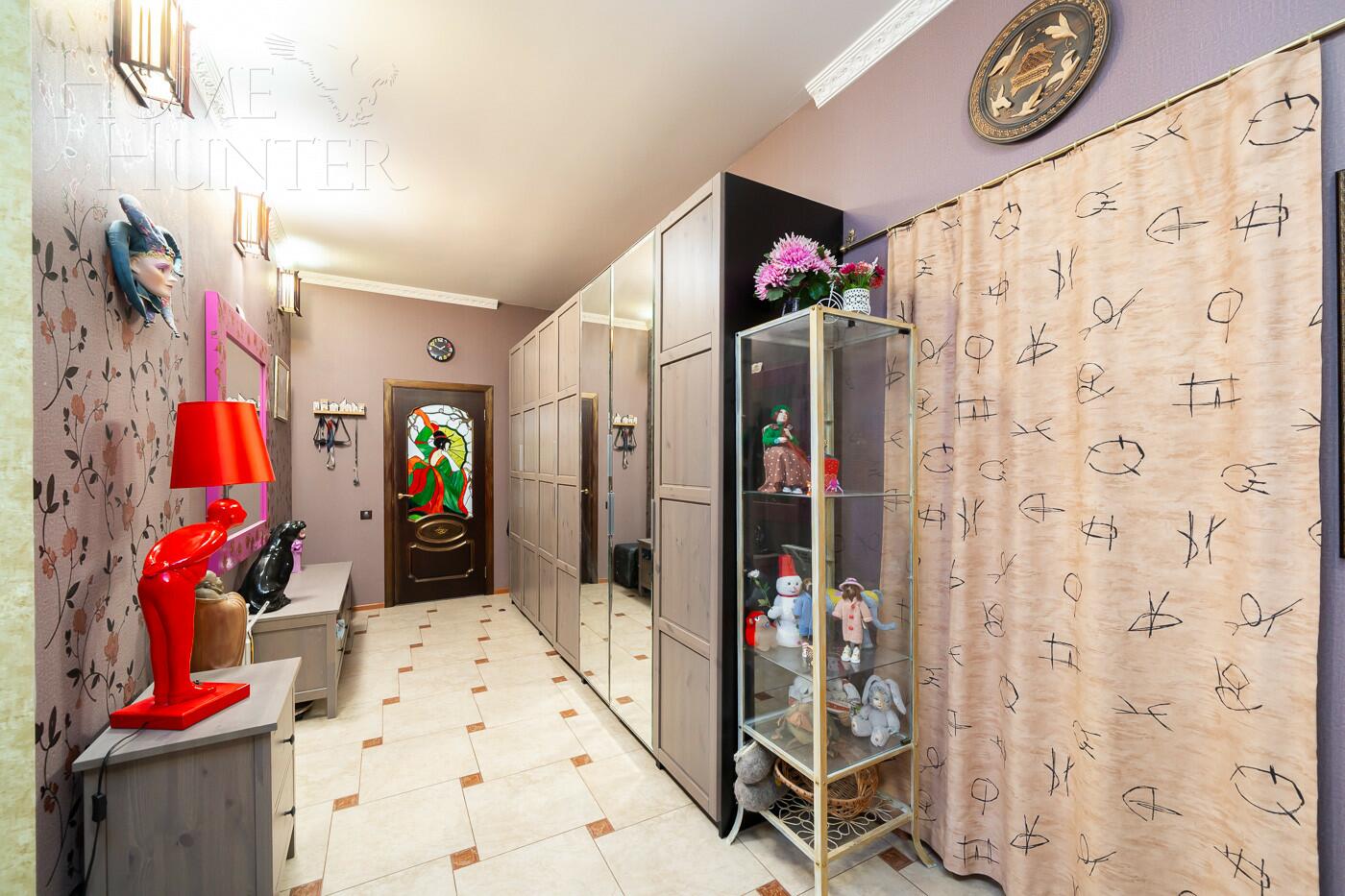 2-этажный коттедж 360 м² с отделкой