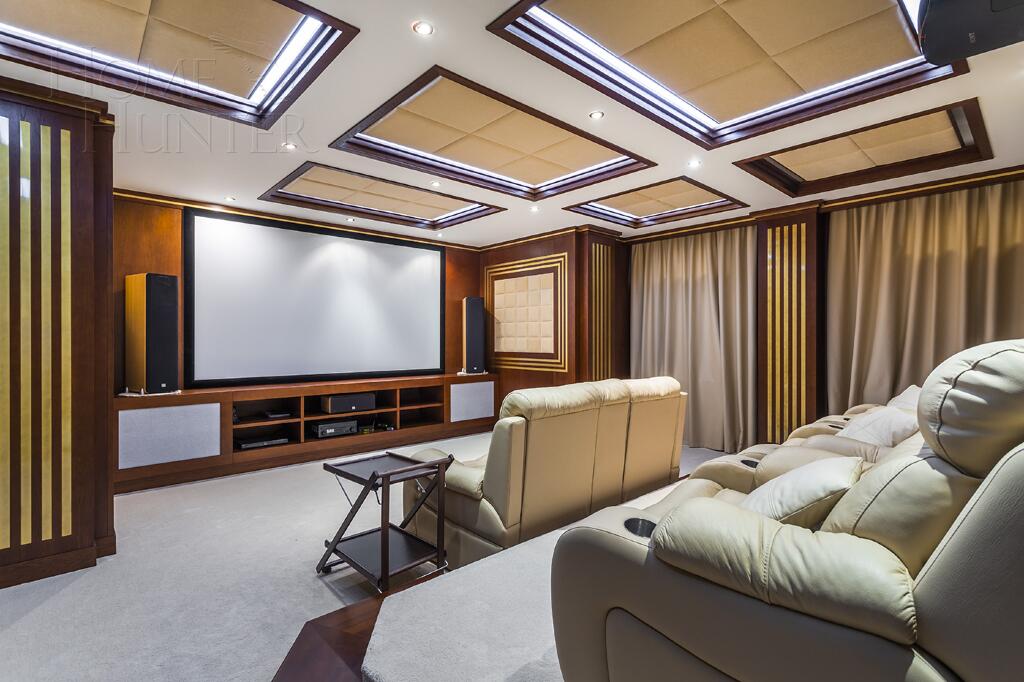 2-этажный коттедж 1 000 м² с отделкой