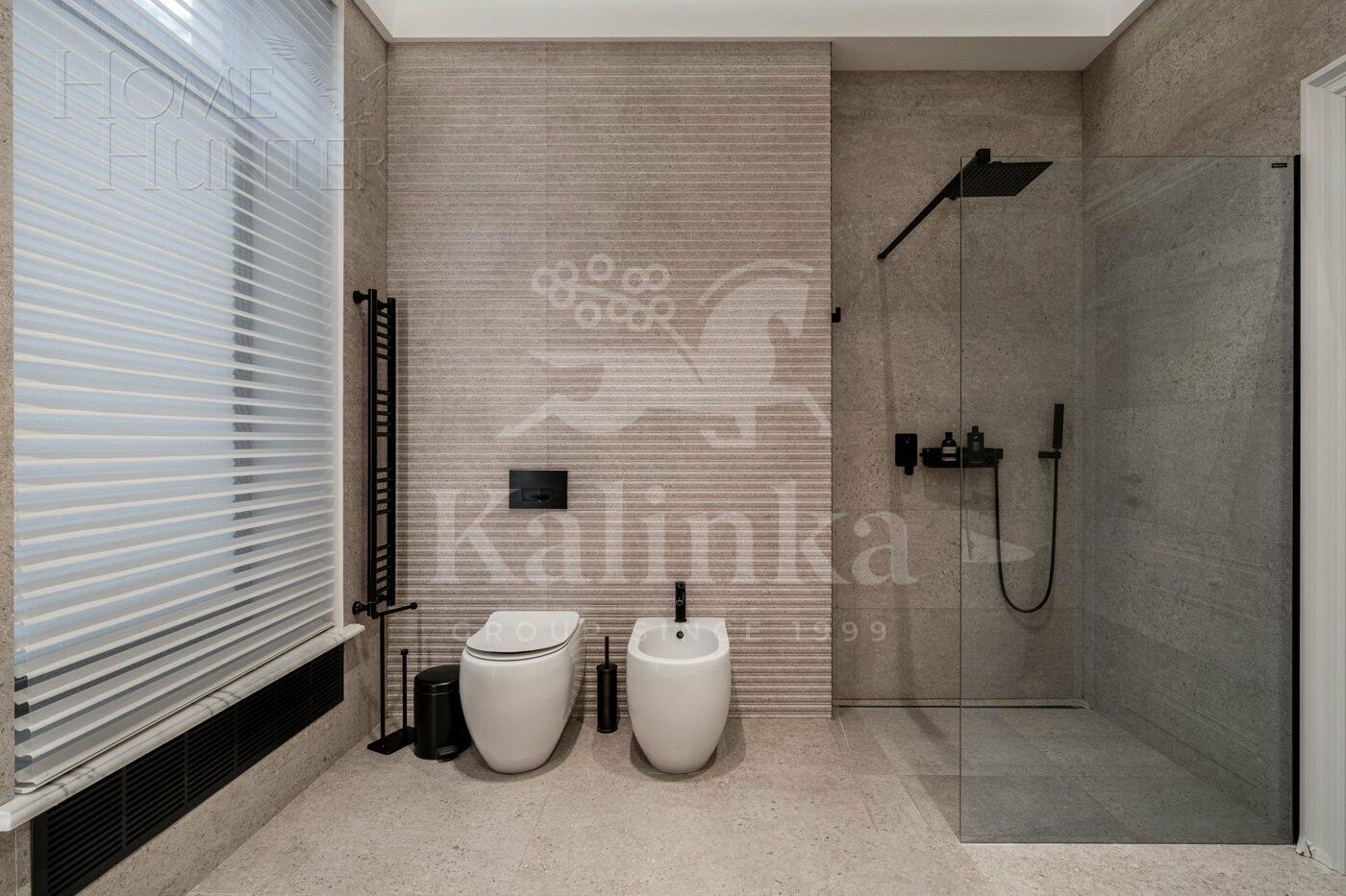 2-этажный коттедж 500 м² с отделкой