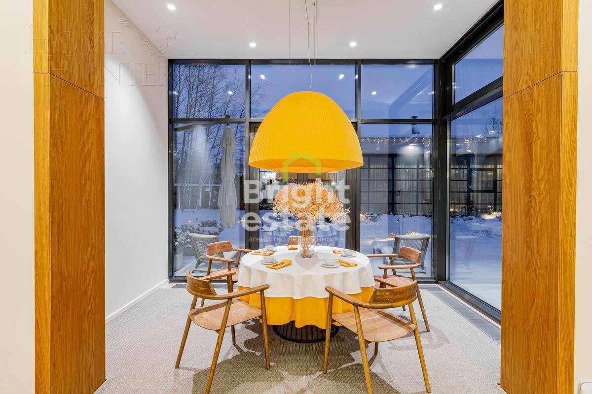 2-этажный коттедж 2 534 м² с отделкой