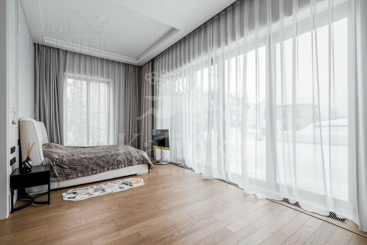 2-этажный коттедж 500 м² с отделкой