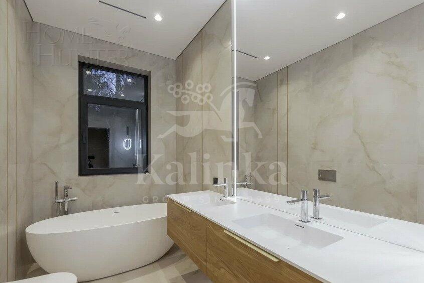 2-этажный коттедж 868 м² с отделкой