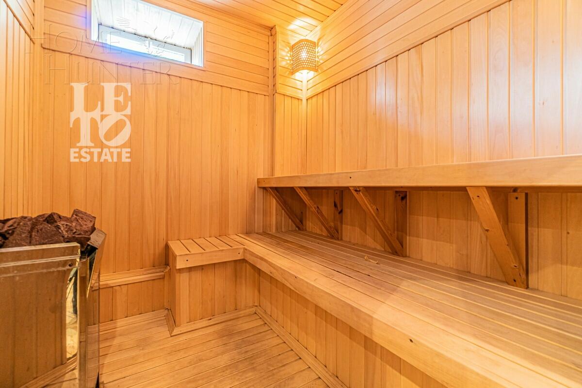 2-этажный коттедж 650 м² с отделкой