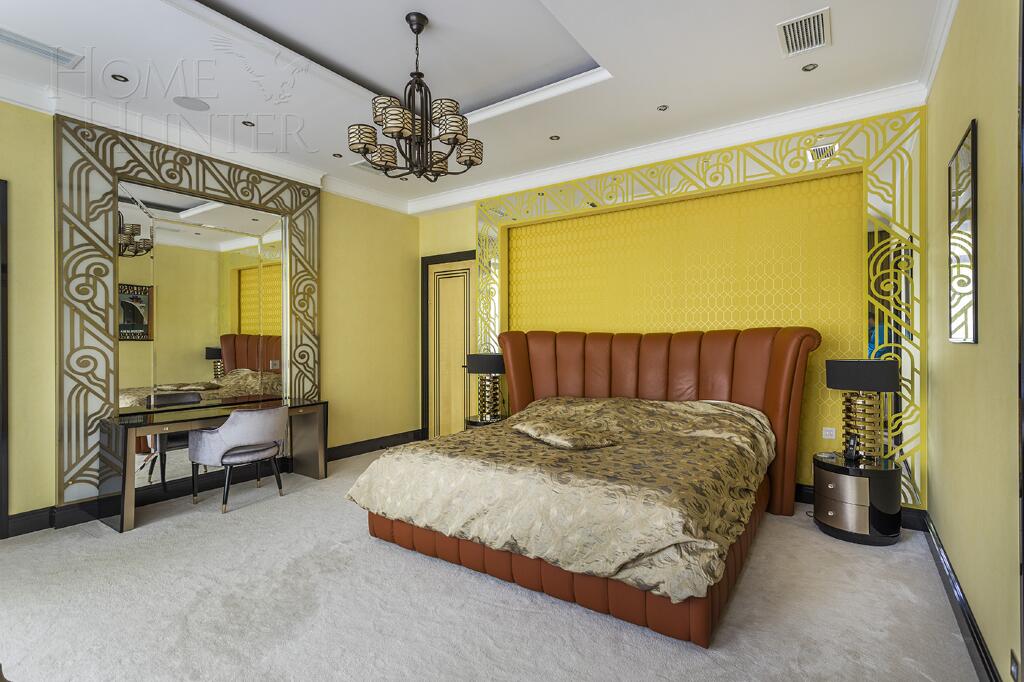 2-этажный коттедж 1 000 м² с отделкой