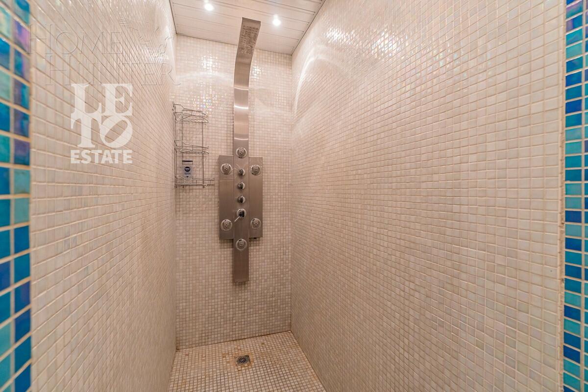 2-этажный коттедж 650 м² с отделкой