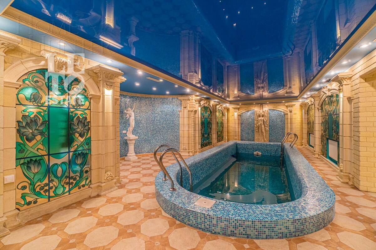 2-этажный коттедж 650 м² с отделкой