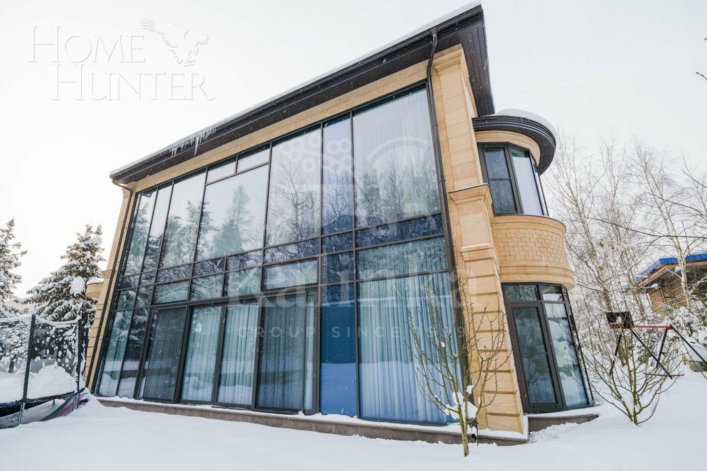 2-этажный коттедж 500 м² с отделкой