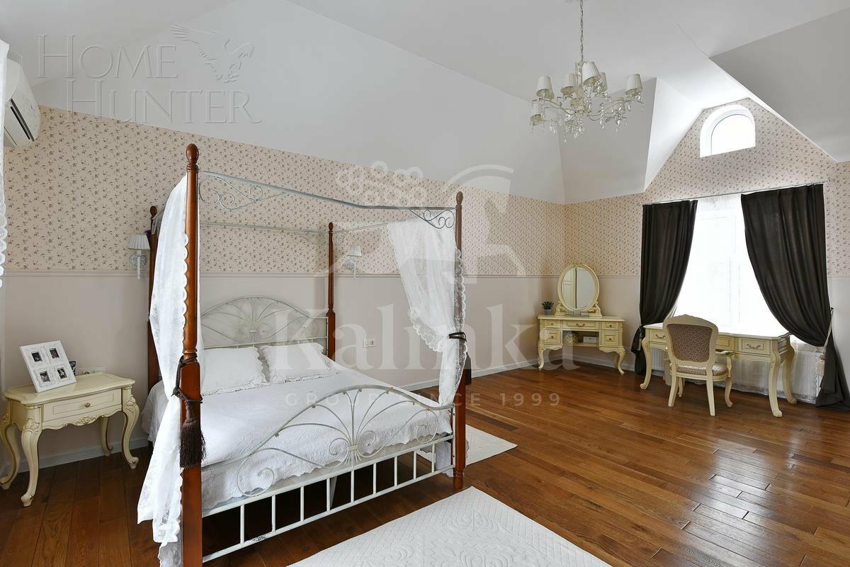 2-этажный коттедж 435 м² с отделкой