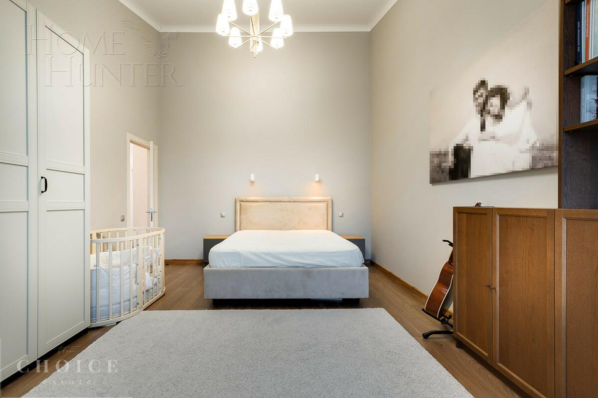 2-этажный таунхаус 293 м² с отделкой