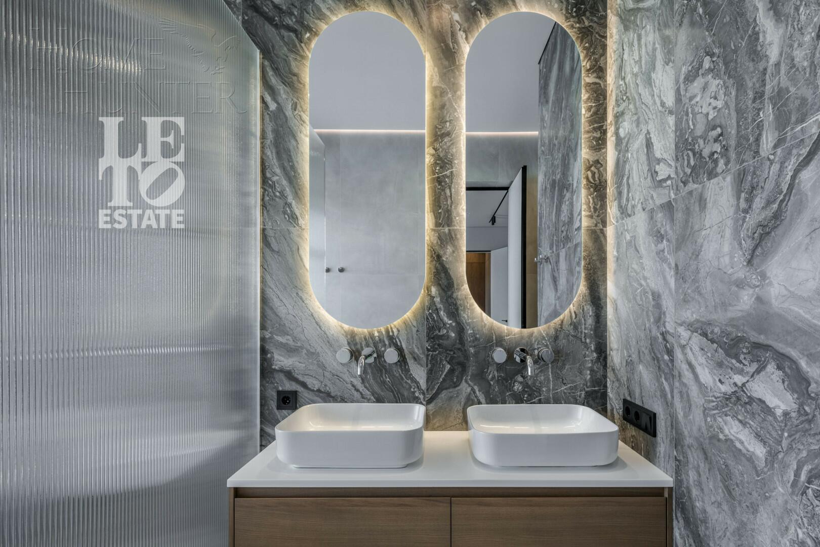 2-этажный коттедж 324 м² с отделкой