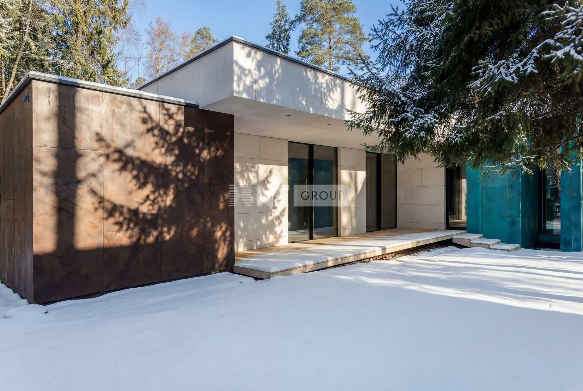 1-этажный коттедж 853 м² без отделки