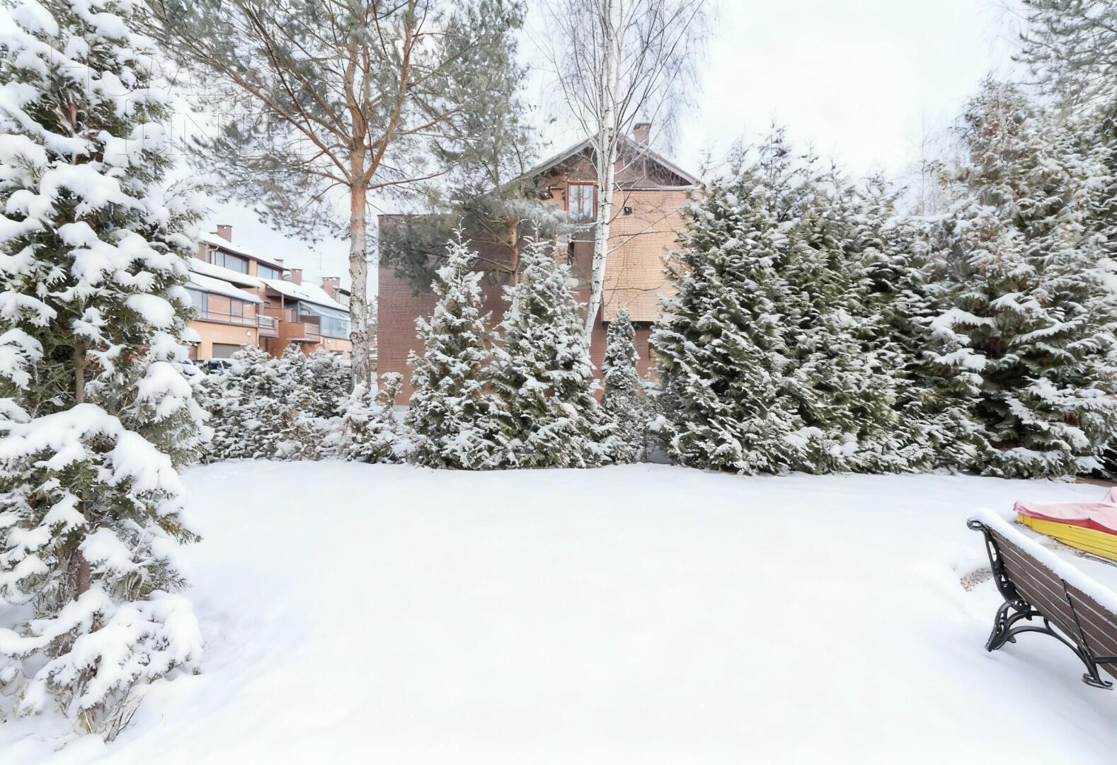 2-этажный таунхаус 400 м² без отделки