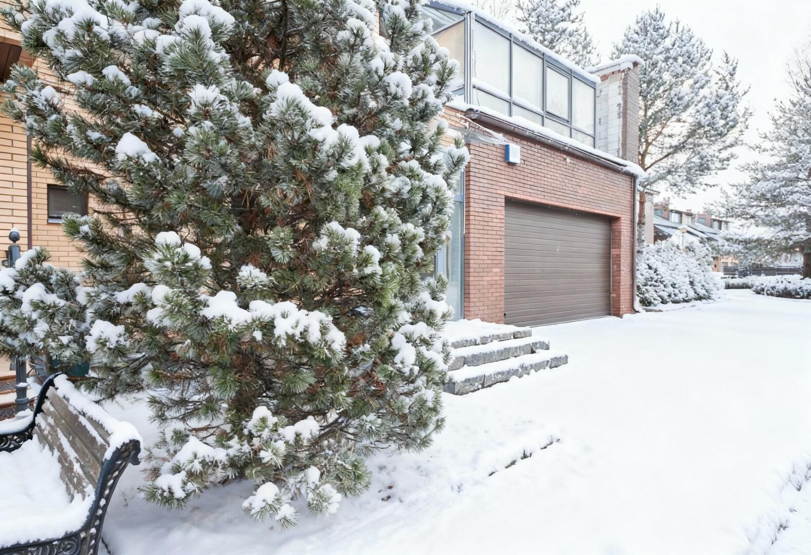 2-этажный таунхаус 400 м² без отделки