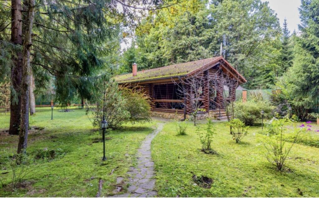 2-этажный коттедж 325 м² с отделкой