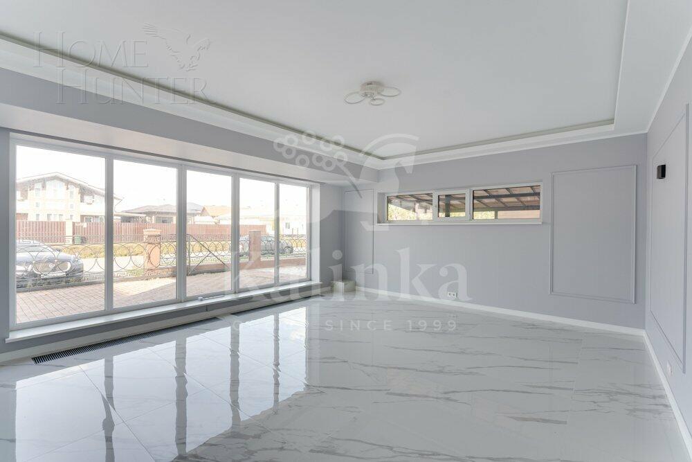 2-этажный коттедж 250 м² с отделкой