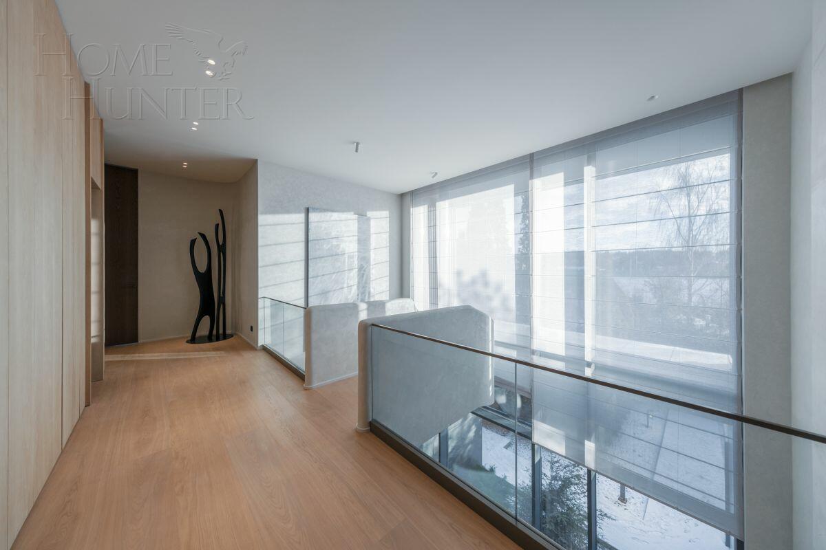 2-этажный коттедж 663 м² с отделкой