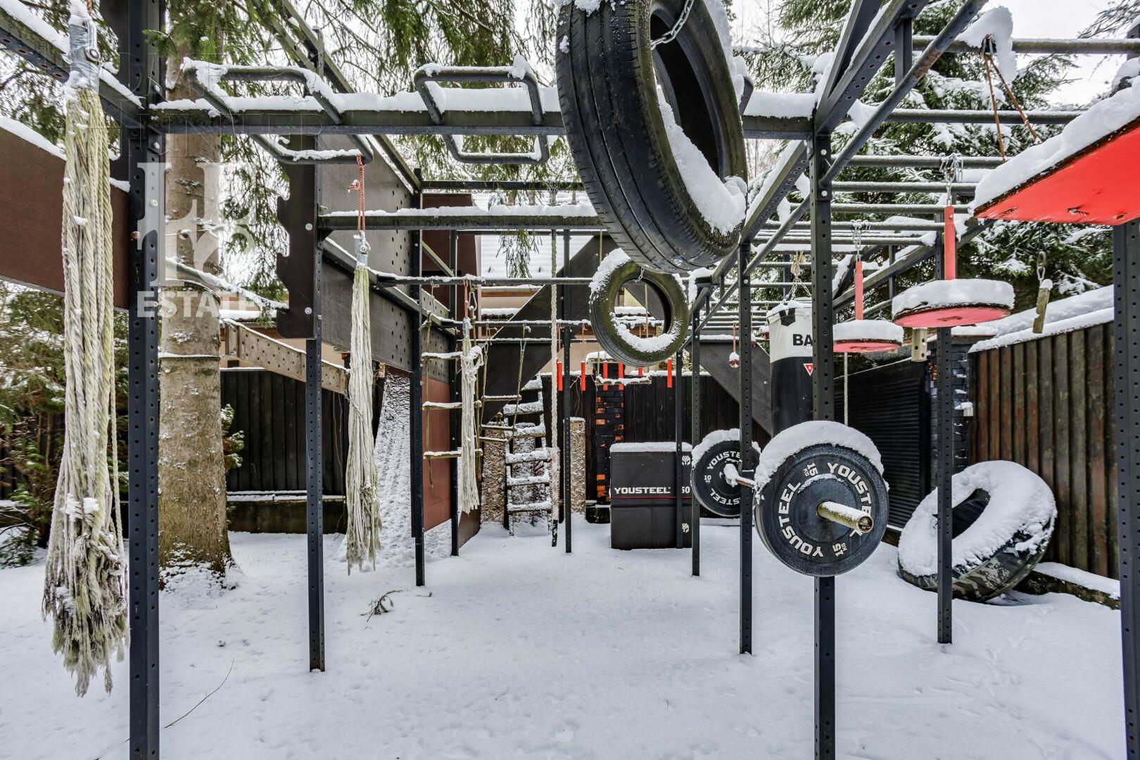 2-этажный коттедж 519 м² с отделкой