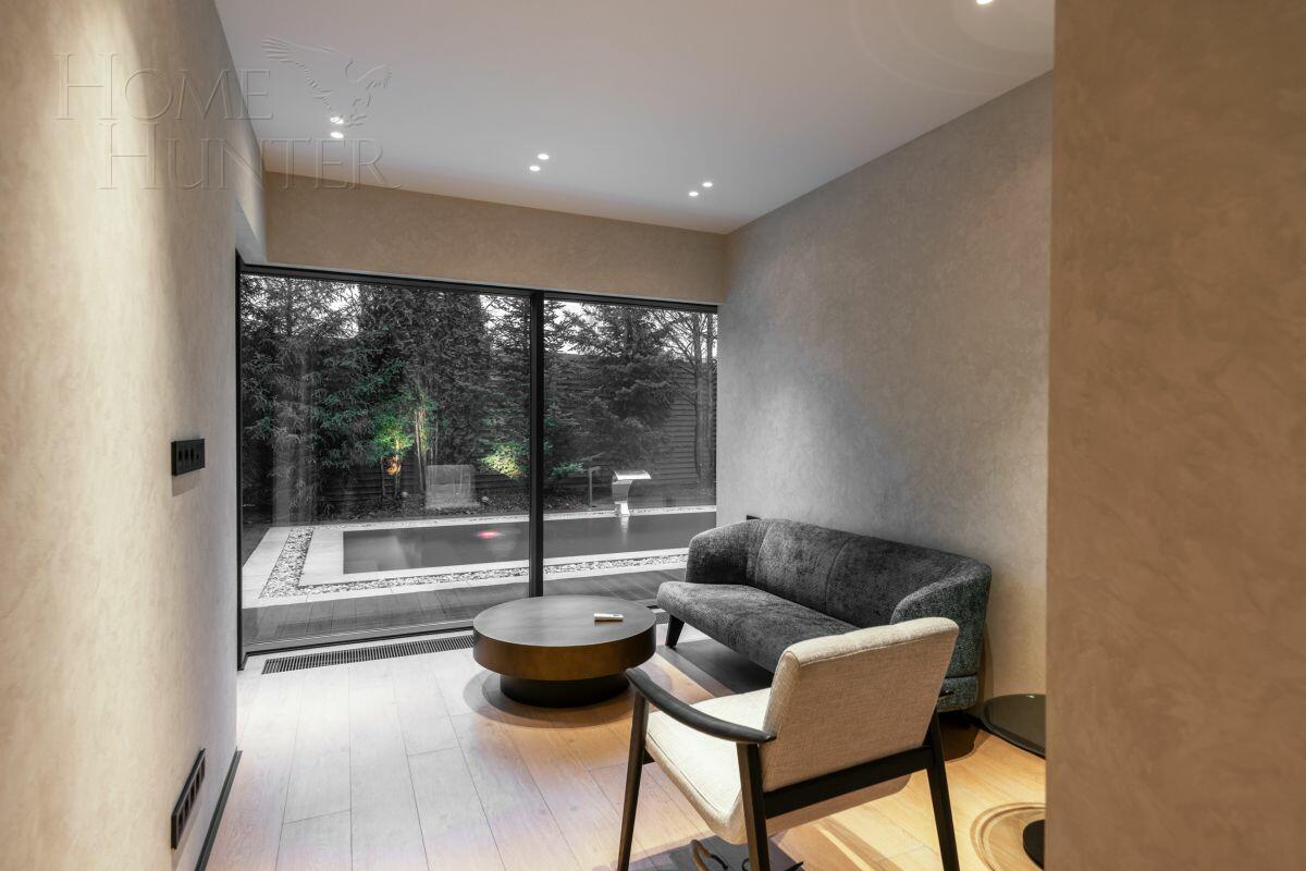 2-этажный коттедж 663 м² с отделкой