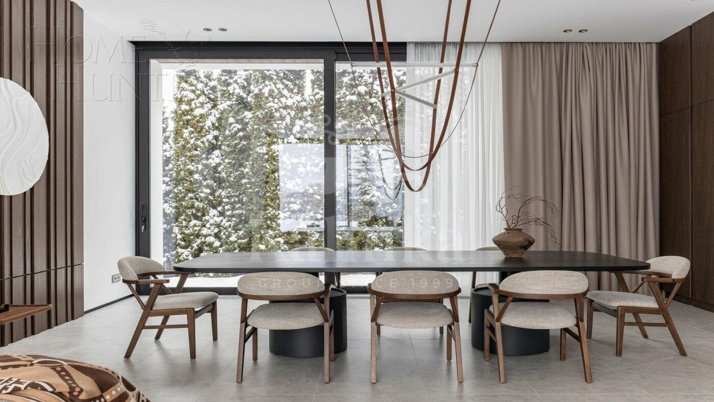 2-этажный коттедж 1 066 м² с отделкой