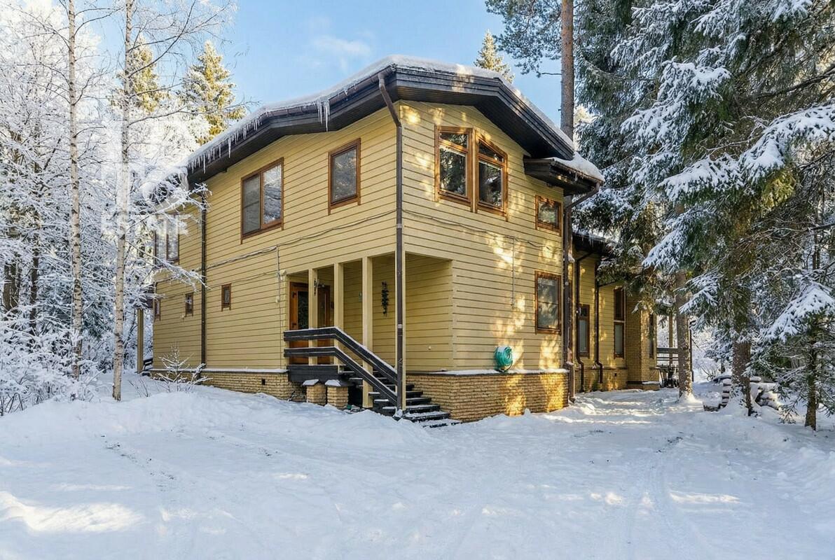 2-этажный коттедж 430 м² с отделкой