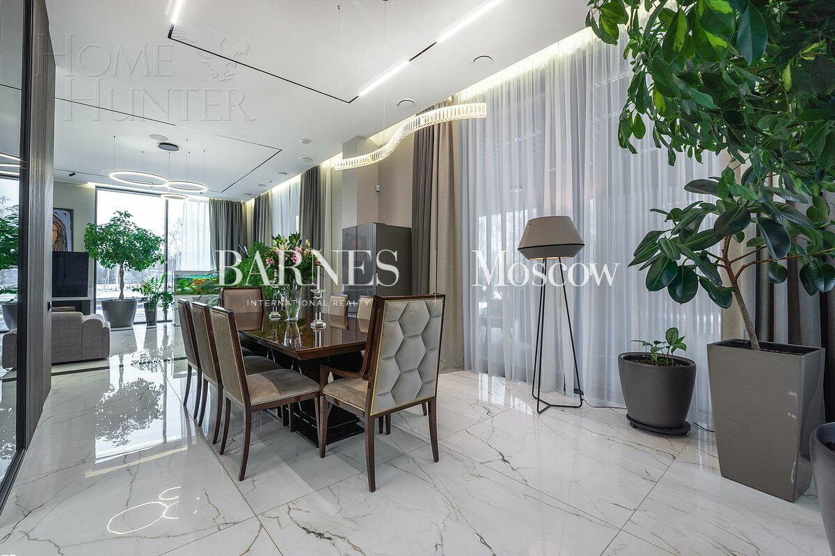 2-этажный коттедж 1 340 м² с отделкой