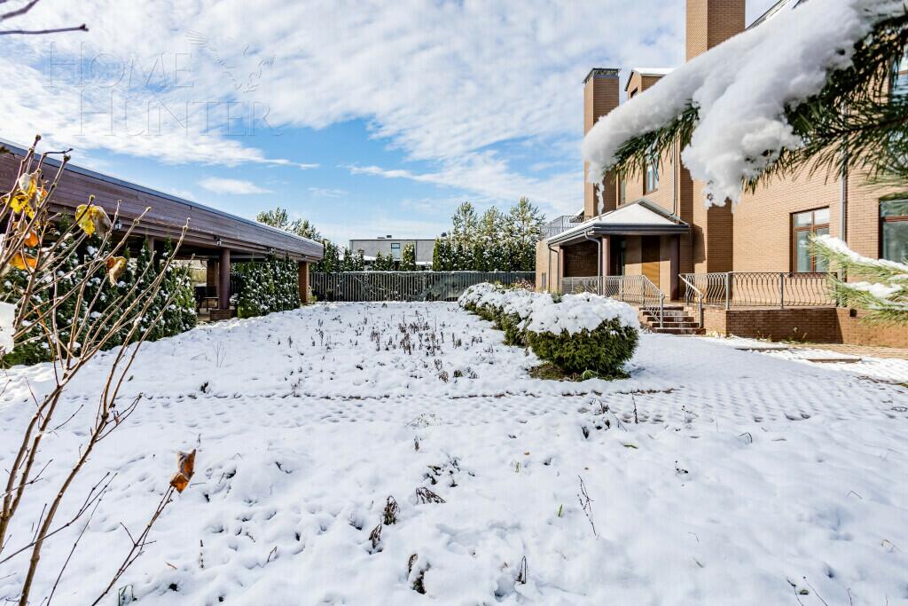 2-этажный коттедж 375 м² с отделкой