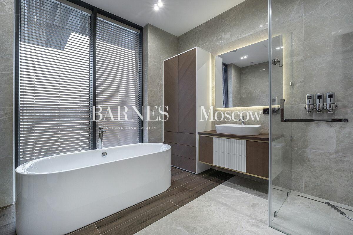 2-этажный коттедж 1 340 м² с отделкой