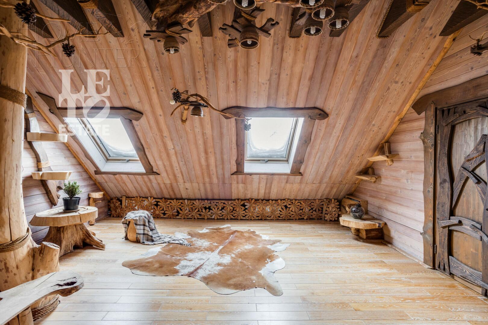 2-этажный коттедж 300 м² с отделкой