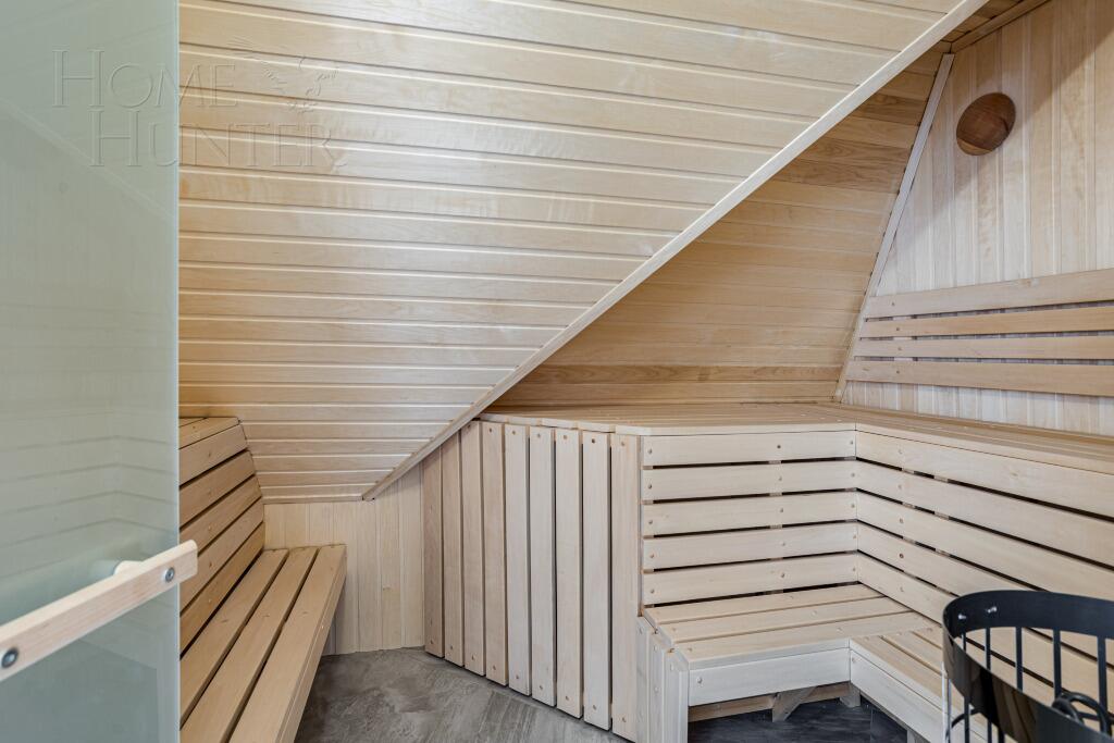 2-этажный коттедж 375 м² с отделкой