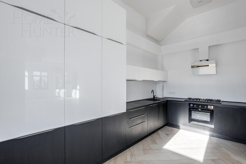 2-этажный коттедж 375 м² с отделкой