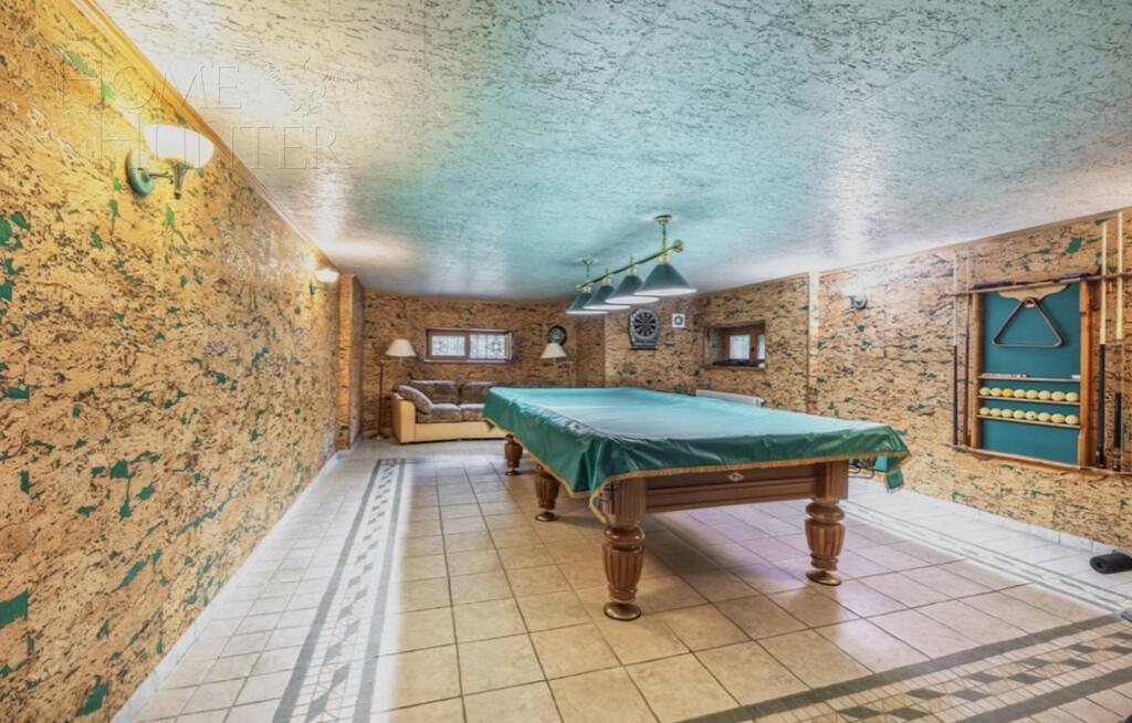 2-этажный коттедж 325 м² с отделкой