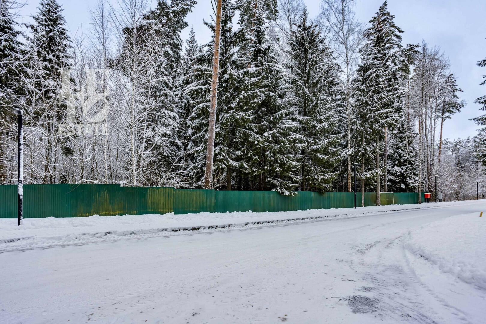 Участок 50 сот. в охраняемом поселке