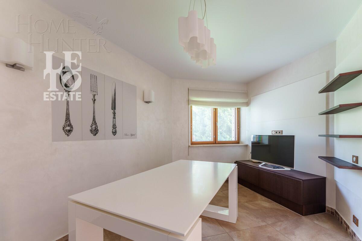 3-этажный коттедж 680 м² с отделкой