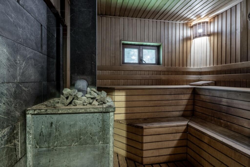 2-этажный коттедж 325 м² с отделкой