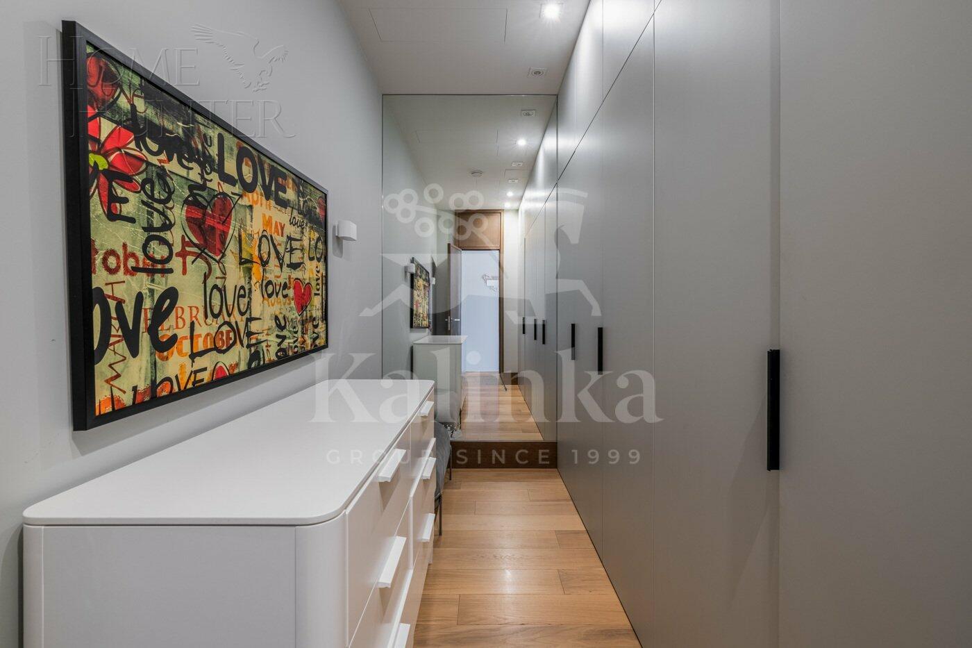 2-этажный коттедж 800 м² с отделкой