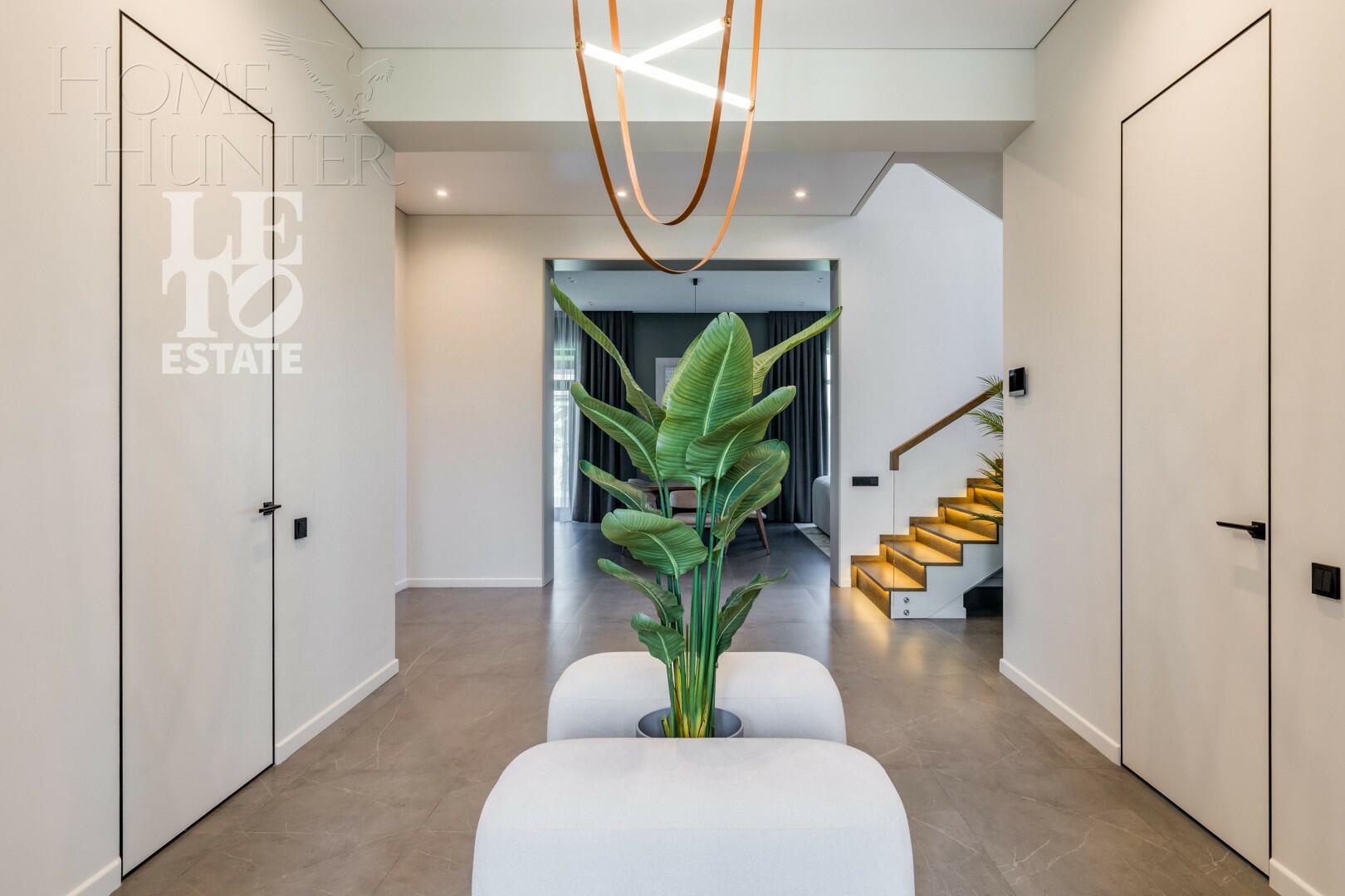 2-этажный коттедж 324 м² с отделкой