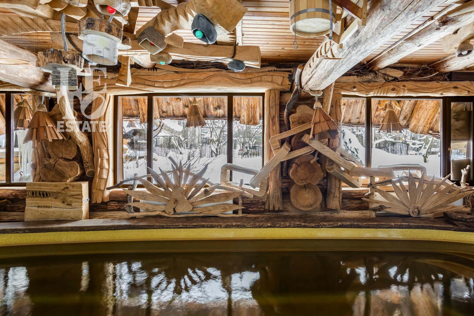 2-этажный коттедж 300 м² с отделкой