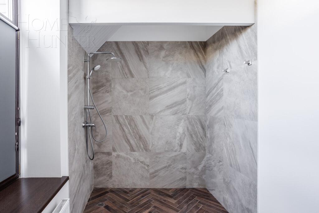 2-этажный коттедж 375 м² с отделкой