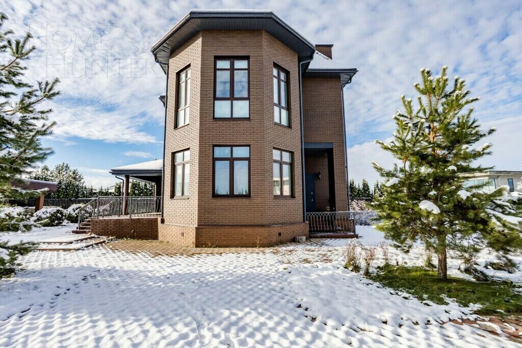 2-этажный коттедж 375 м² с отделкой