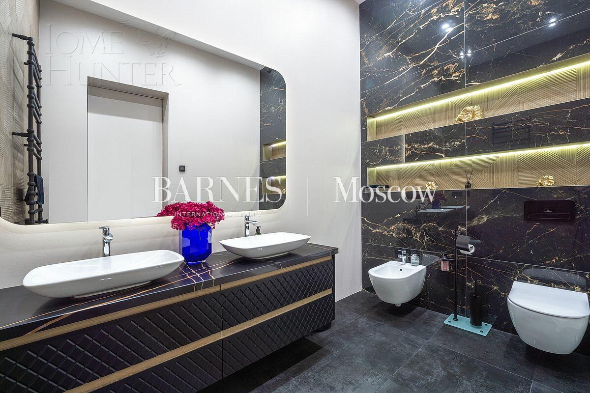 2-этажный коттедж 1 340 м² с отделкой