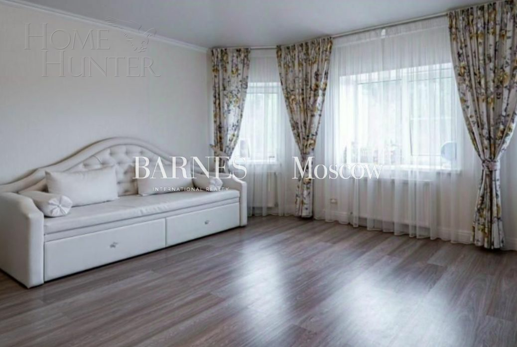 3-этажный коттедж 420 м² с отделкой