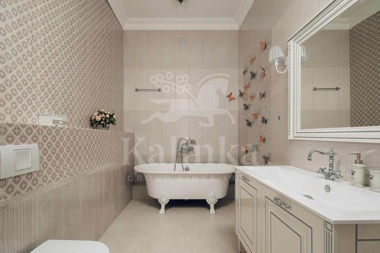 3-этажный коттедж 850 м² с отделкой