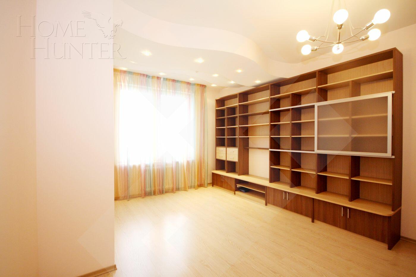 4-КОМН. КВАРТИРА С ОТДЕЛКОЙ 220 М² НА 25 ЭТАЖЕ