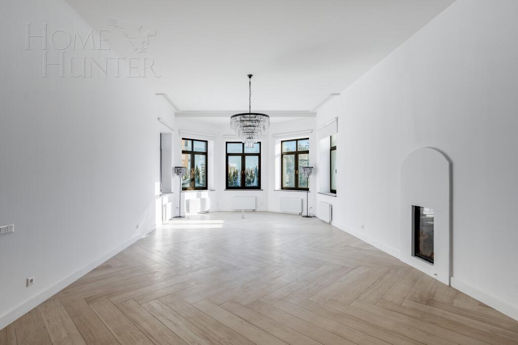 2-этажный коттедж 375 м² с отделкой