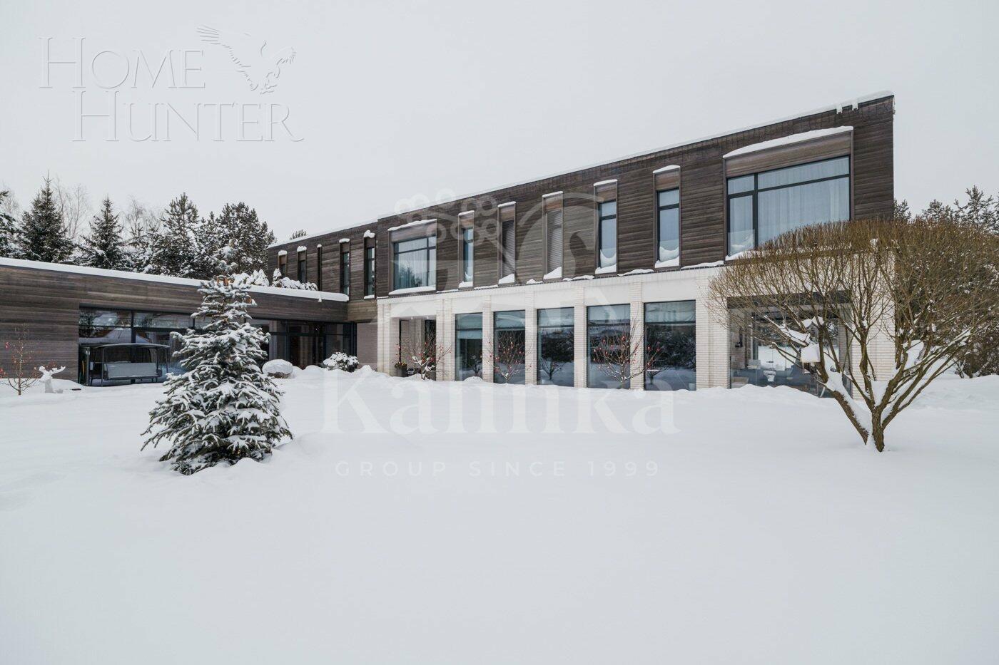 2-этажный коттедж 800 м² с отделкой